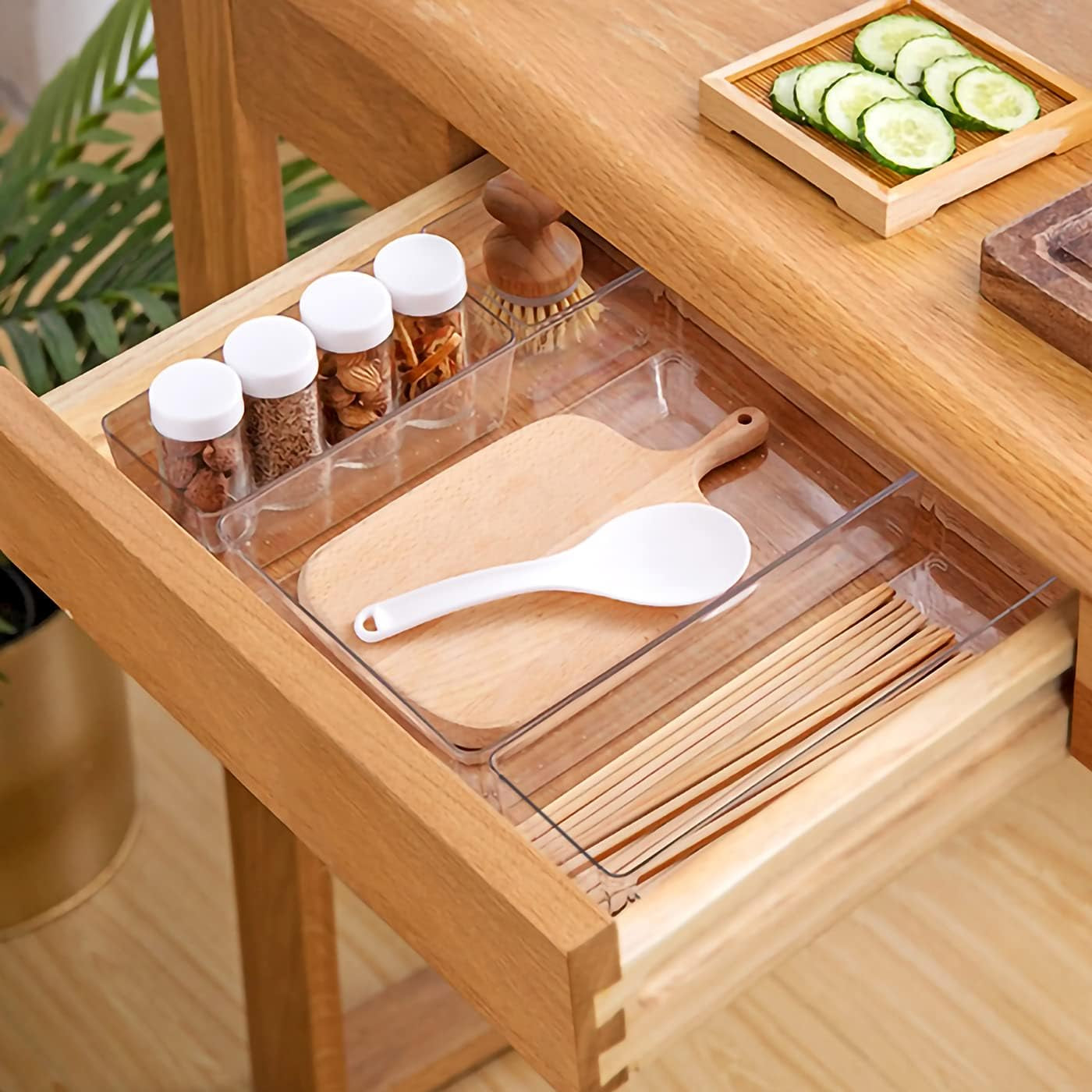 4Pack Drawer Organizer Tray Plastic Makeup Drawer Dividers Stackable Drawer Organizer Bins for Cosmetic Flatware Organizer for Kitchen Drawer Office